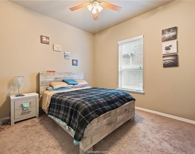 2523 Warkworth Lane - Photo Thumbnail 9