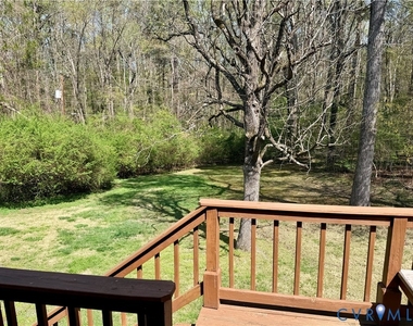 11402 Creekside Drive - Photo Thumbnail 18