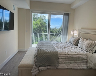 26600 Rosewood Pointe Drive - Photo Thumbnail 12