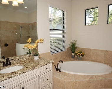 17151 Cherrywood Court - Photo Thumbnail 23