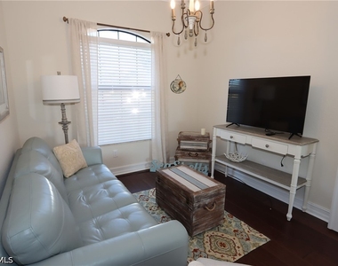 17151 Cherrywood Court - Photo Thumbnail 10