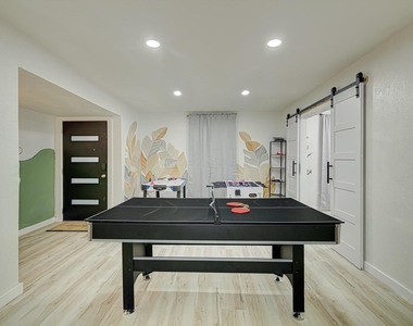 7310 Corta Calle Drive - Photo Thumbnail 15