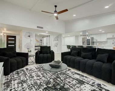 7310 Corta Calle Drive - Photo Thumbnail 5