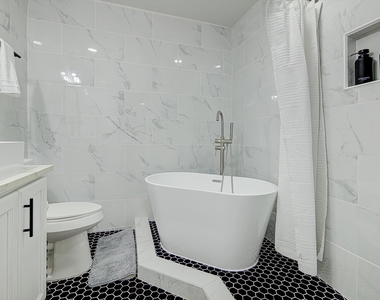 7310 Corta Calle Drive - Photo Thumbnail 21