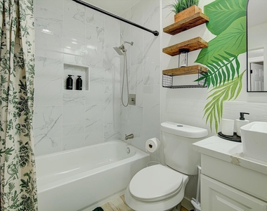 7310 Corta Calle Drive - Photo Thumbnail 28