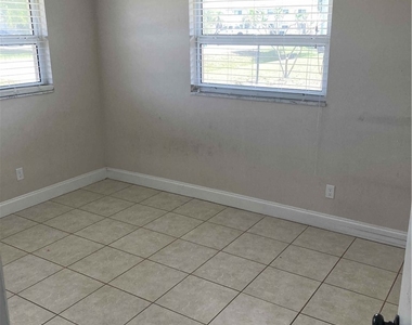 724 Sesame Court - Photo Thumbnail 8