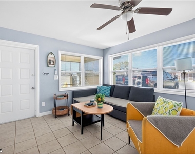 4831 Tudor Drive - Photo Thumbnail 17