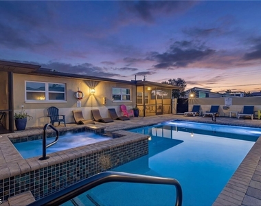 4831 Tudor Drive - Photo Thumbnail 2