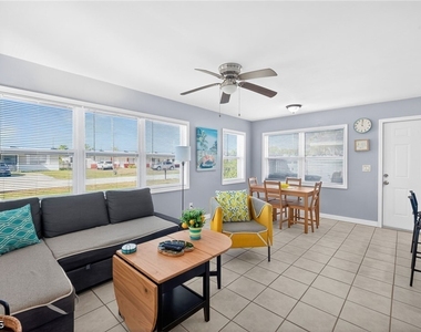 4831 Tudor Drive - Photo Thumbnail 16