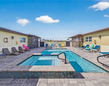4831 Tudor Drive - Photo Thumbnail 4