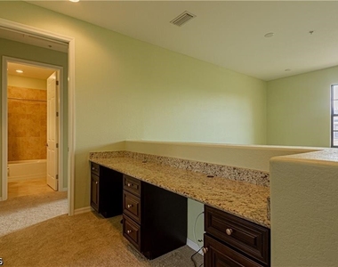 8753 Melosia Street - Photo Thumbnail 12