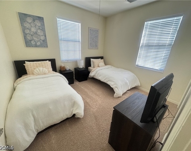 11907 Nalda Street - Photo Thumbnail 17