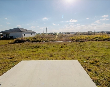 9004 W Justice Circle - Photo Thumbnail 35