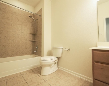 4426 S Vineyard Meadow Lane - Photo Thumbnail 16