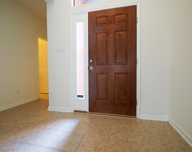 4426 S Vineyard Meadow Lane - Photo Thumbnail 2