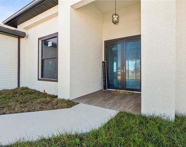 2803 44th Street Sw - Photo Thumbnail 35