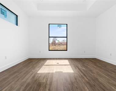 2803 44th Street Sw - Photo Thumbnail 19