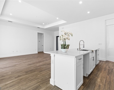 2803 44th Street Sw - Photo Thumbnail 24