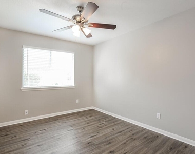 25235 Clover Ranch Drive - Photo Thumbnail 9