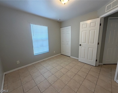 4535 26th Street Sw - Photo Thumbnail 10