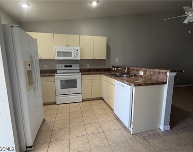 4535 26th Street Sw - Photo Thumbnail 2