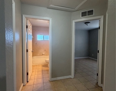 4535 26th Street Sw - Photo Thumbnail 11