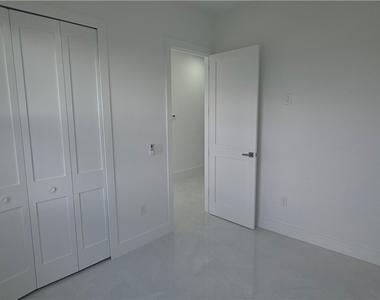322/324 Poplar Street - Photo Thumbnail 14