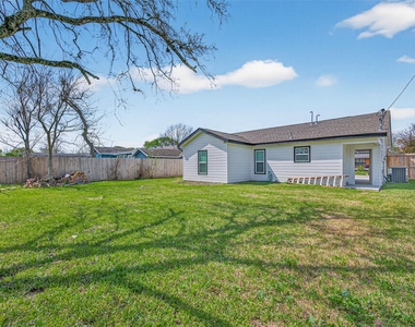2202 Alabama Street - Photo Thumbnail 32