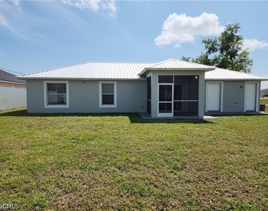 827 Ne 23rd Terrace - Photo Thumbnail 1
