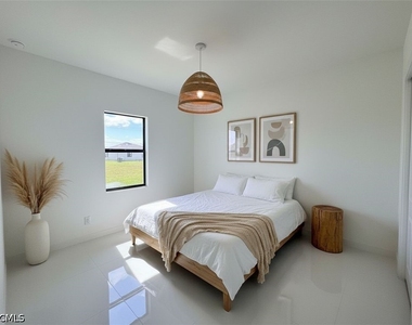 477 Rayford Street - Photo Thumbnail 14
