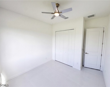 477 Rayford Street - Photo Thumbnail 15