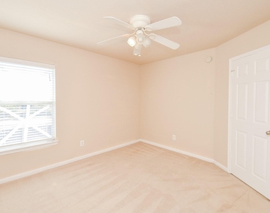 4126 Barossa Valley Lane - Photo Thumbnail 18