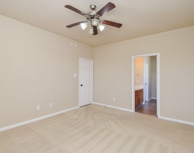 4126 Barossa Valley Lane - Photo Thumbnail 12
