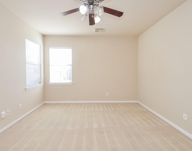 4126 Barossa Valley Lane - Photo Thumbnail 14