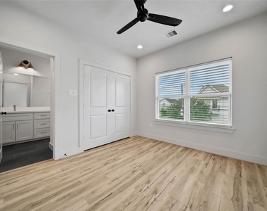 3322 Delhi Street - Photo Thumbnail 14
