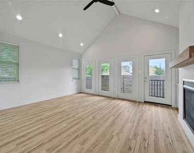 3322 Delhi Street - Photo Thumbnail 8