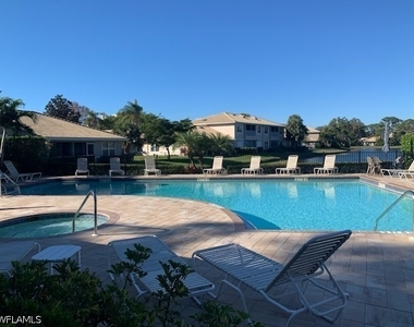 306 Emerald Bay Circle - Photo Thumbnail 22