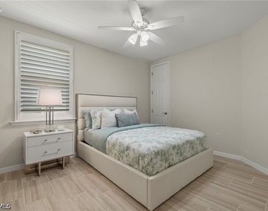 14680 Edgewater Circle - Photo Thumbnail 17