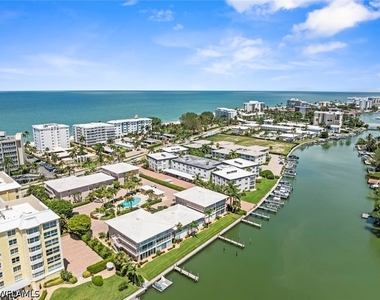 1910 Gulf Shore Boulevard N - Photo Thumbnail 30