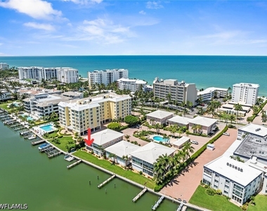 1910 Gulf Shore Boulevard N - Photo Thumbnail 38