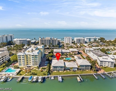 1910 Gulf Shore Boulevard N - Photo Thumbnail 1