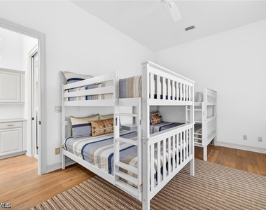 3296 Lookout Lane - Photo Thumbnail 17