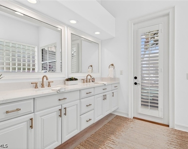 3296 Lookout Lane - Photo Thumbnail 16