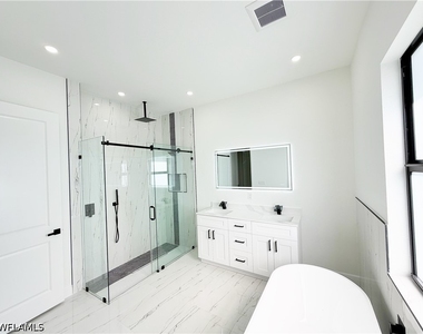 2607 49th Street W - Photo Thumbnail 35