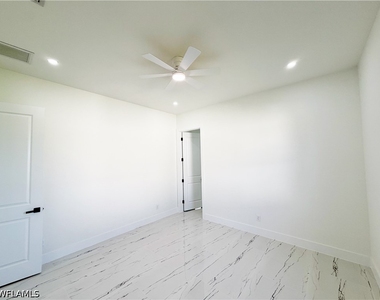 2607 49th Street W - Photo Thumbnail 25