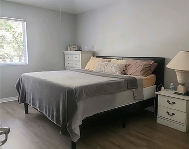 3175 Antica Street - Photo Thumbnail 6