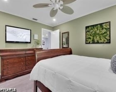 1902 Princess Court - Photo Thumbnail 14