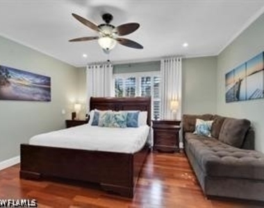 1902 Princess Court - Photo Thumbnail 11