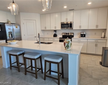 6044 Ellerston Way - Photo Thumbnail 11