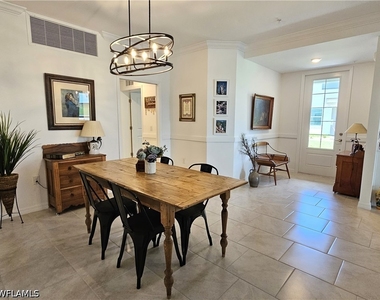 6044 Ellerston Way - Photo Thumbnail 6